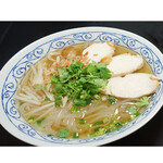 フォー・ガー（鶏肉のベトナムうどん） Aセット