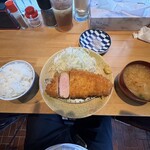 とんかつ ぱんぱん - 