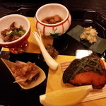 割烹旅館 湯の花荘 - 県産ヤシオマス田楽焼き。ふっくらと焼けたヤシオマスがおいしかった