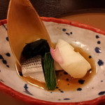 割烹旅館 湯の花荘 - 春香うどコハダじめ。地元ブランドの春香うどは歯ごたえがいい