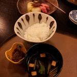 割烹旅館 湯の花荘 - あきたこまちご飯と筍ちりめん、赤出汁、香の物