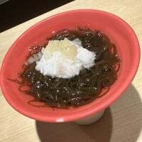 鮨 無垢/鮨 白銀 - もずく酢