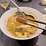 Japanese Soba Noodles 蔦 - 「ダイスカットA5黒毛和牛ひと口ステーキ ピスタチオパン粉和え」