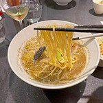 Japanese Soba Noodles 蔦 - 自家製麺の細麺