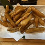海鮮居酒屋 ありがとう - ごぼうの唐揚げ！ 素揚げじゃなく 衣も旨い