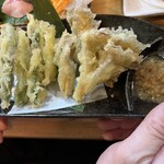 海鮮居酒屋 ありがとう - アスパラ天ぷらと舞茸天ぷら