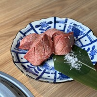 肉の山翔 - 