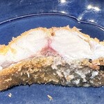 あじふらい てしお - 見事な肉質と揚がり具合