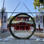あじふらい てしお - 富岡八幡宮は茅の輪くぐりの季節
