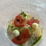 横浜モノリス - 