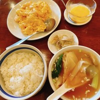 三和楼 - A. 芝エビと玉子の炒め物　900円