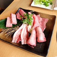 近江うし焼肉 にくTATSU 銀座店 - 