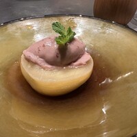 IAKU  - 