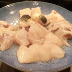 旬彩 天ぷら 心来(しんら） - ”てっちり” 用にねかした河豚は、甘味が感じられ、身に弾力が感じられ素晴らしいお味です。