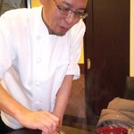 旬彩 天ぷら 心来(しんら） - 〆の河豚雑炊：〆は、大将が 河豚のお出汁で 美味しい雑炊を作ってくれます。 美味し過ぎますぅ～ッ！　河豚雑炊を作ってくれる時の大将の顔つきがナントォ美味しそうなことォ！♪♬