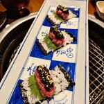 蕃 YORONIKU - キャビア寿司