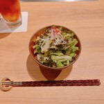 すすきの焼肉きらく - トリュフオイルのチョレギサラダ