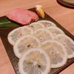 すすきの焼肉きらく - スーパーネギたん塩、上タン塩 