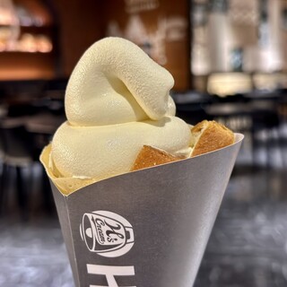 エイチズ クリーム アンド コーヒー_0