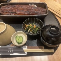 うなぎ四代目菊川 東京駅黒塀横丁店 - 