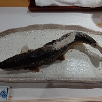 柳家錦 - 立派なアマゴの丸焼き