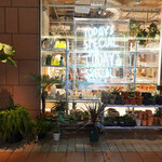 Bacio di Giulietta - アトリエ・ララの隣は・・