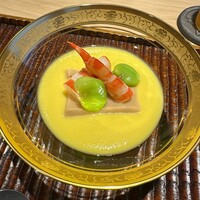 料理屋 植むら - 胡麻豆腐　車海老　そら豆　とうもろこしスリ流し