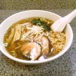 麺道 - 醤油ラーメン　620円