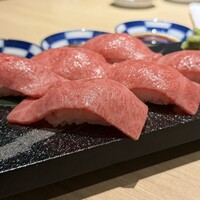 炭火和牛焼肉もうもう亭 広小路店 - 和牛握りずし