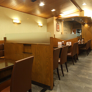 落ち着いた雰囲気の居心地がいい空間◆老若男女問わずどなた様も