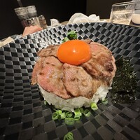 炭火和牛焼肉もうもう亭 広小路店 - 
