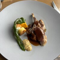 DINING & BAR TABLE 9 TOKYO - 