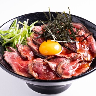 柔らかしっとり絶品「ローストビーフ丼」を楽しめるお手軽ランチ