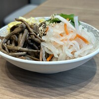 焼肉山水 虎ノ門ヒルズ店 - ナムル