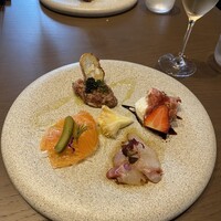 New American Dining GOTTA - 
