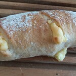 ベッカライ・エアリッヒ - チーズのライ麦パン