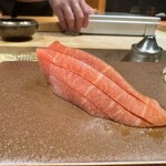 完全個室鮨和食かなうS - 大トロ