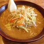 中華つけ麺大王 - みそらーめん600円