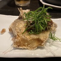 魚菜 由良 2号店 - 鯛づくし膳　鯛の唐揚げ