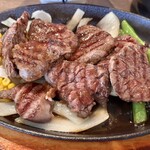 肉山 - さがりステーキ