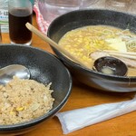 らーめん 信玄 南６条店 - 