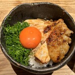 吾一 - 焼き鳥丼