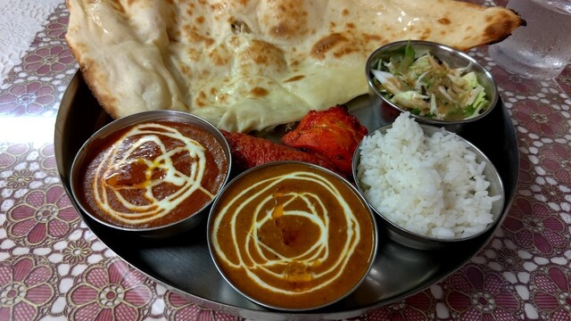 ROYAL INDIA RESTAURANT