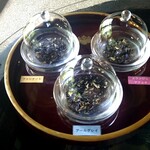 栗のいえ - 3種のお茶から選べます。