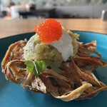 ワインとスパイス小料理 Dal Mellow - とびっこは飛魚の卵