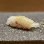 青山鮨孝 - 真鯛