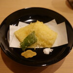 すし処 睦月 - 京都 玉蜀黍(パールコーン)と万願寺とうがらしの天ぷら