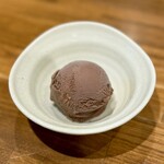 炭火焼肉ホルモンさわいし - ベルギーチョコアイス