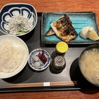 魚坐 - 