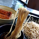 ゆで太郎 - 更に「汁」浸せばツルツルピカピカ✨麺リフト⤴️に(^_-)-☆